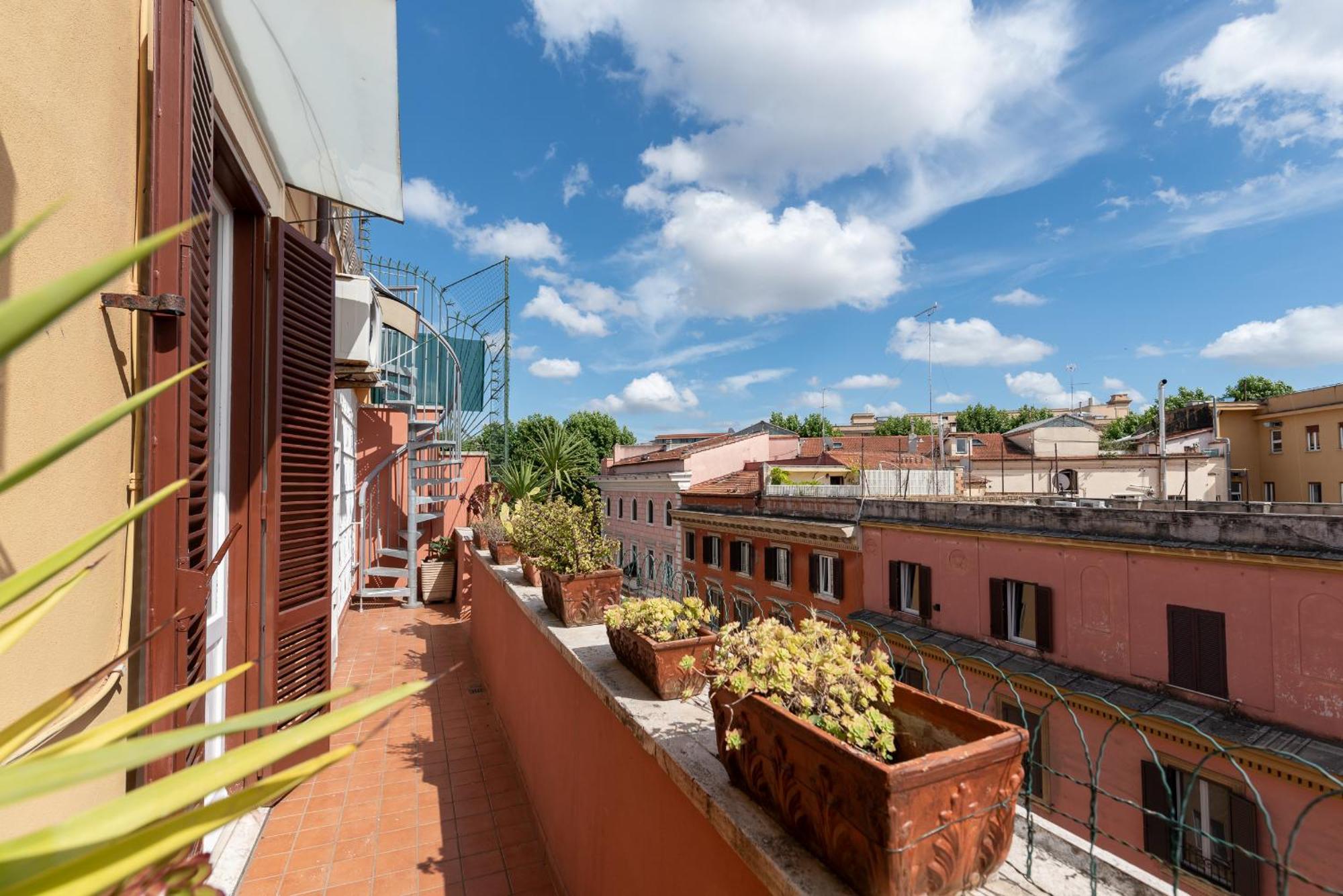 25 Penthouse Porta Pia Apartment Rome