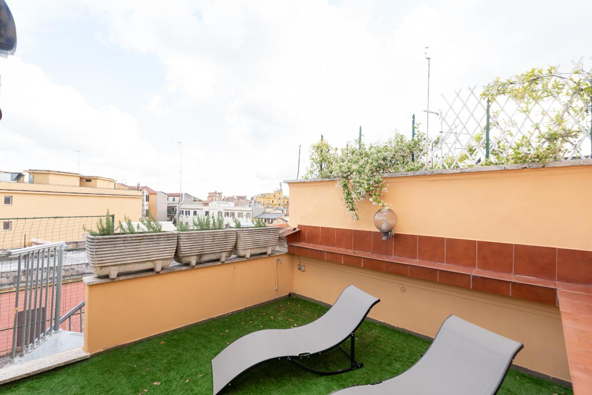 Apartment 25 Penthouse Porta Pia